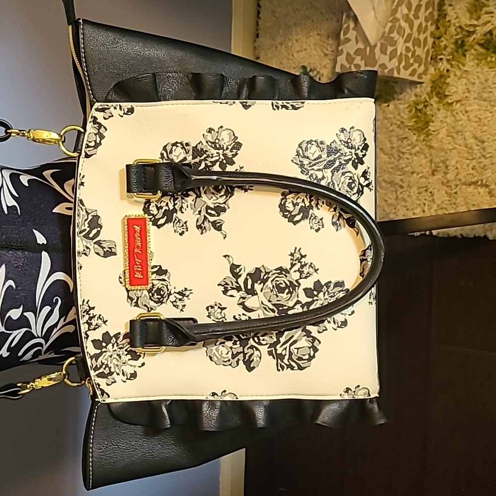 Betsy Johnson purse